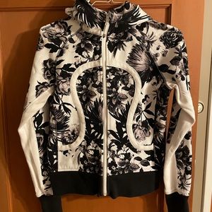 Lululemon Scuba Zip Up Hoodie